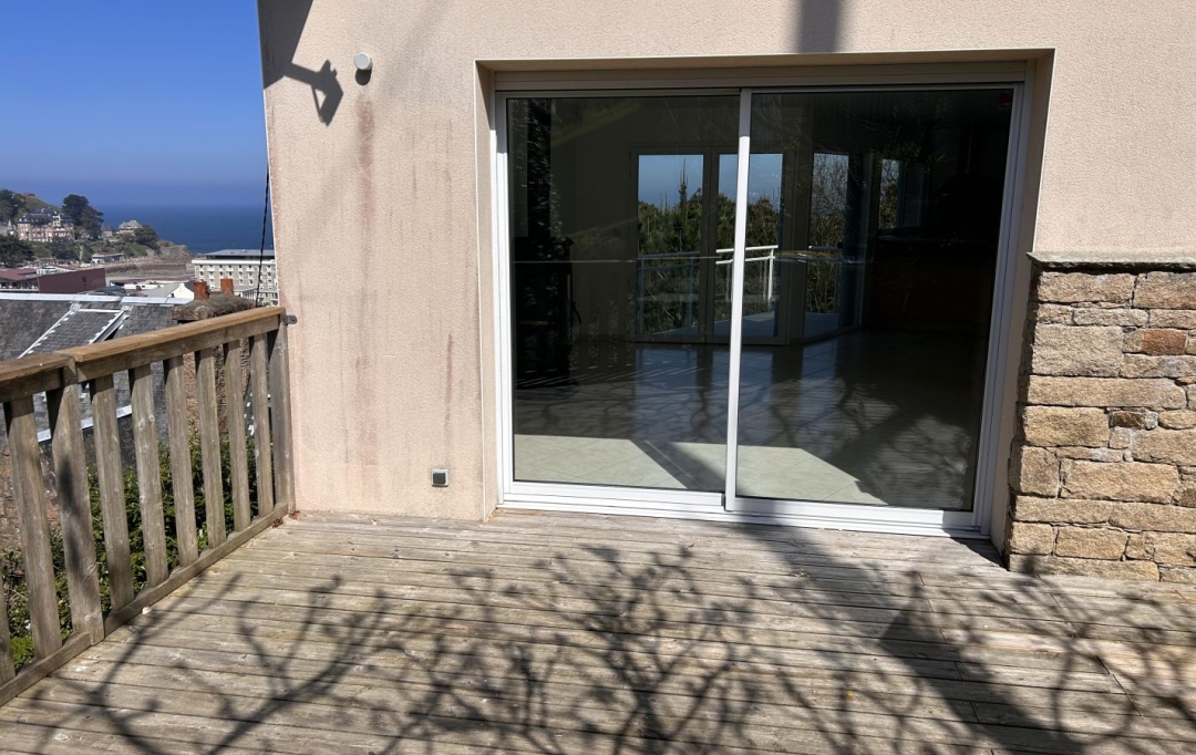 Agence Coté Immo : Maison / Villa | PERROS-GUIREC (22700) | 150 m2 | 1 357 € 