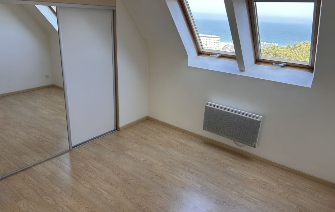 Agence Coté Immo : Maison / Villa | PERROS-GUIREC (22700) | 150 m2 | 1 357 € 