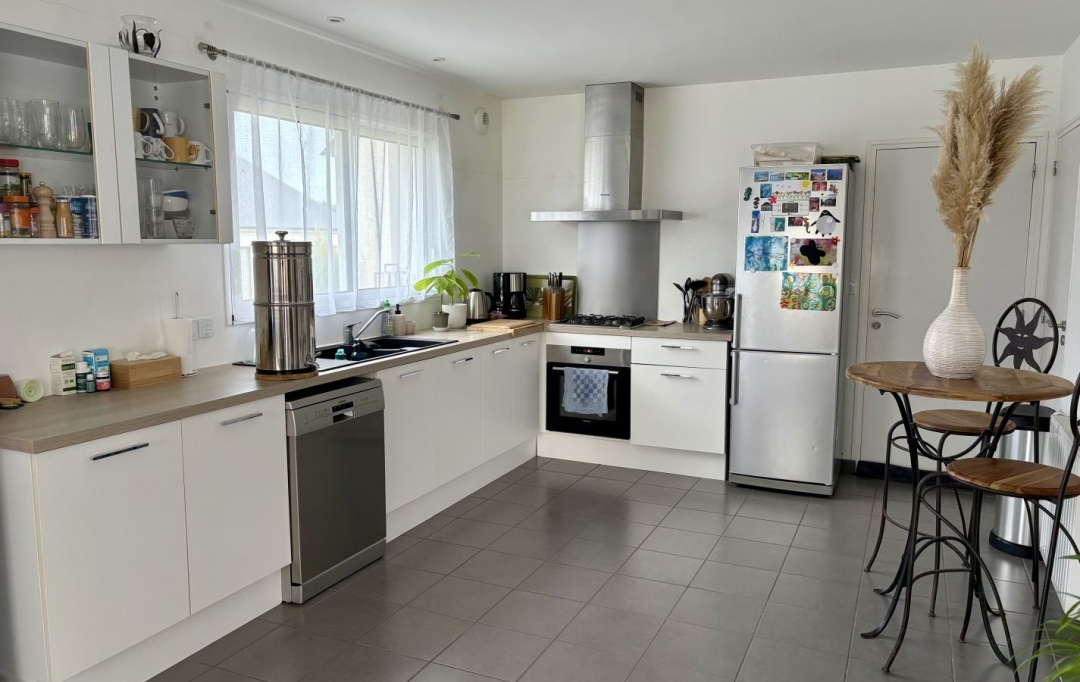 Agence Coté Immo : House | PERROS-GUIREC (22700) | 112 m2 | 1 180 € 