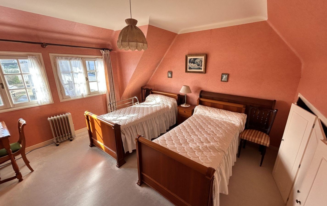 Agence Coté Immo : Maison / Villa | TREVOU-TREGUIGNEC (22660) | 215 m2 | 504 000 € 