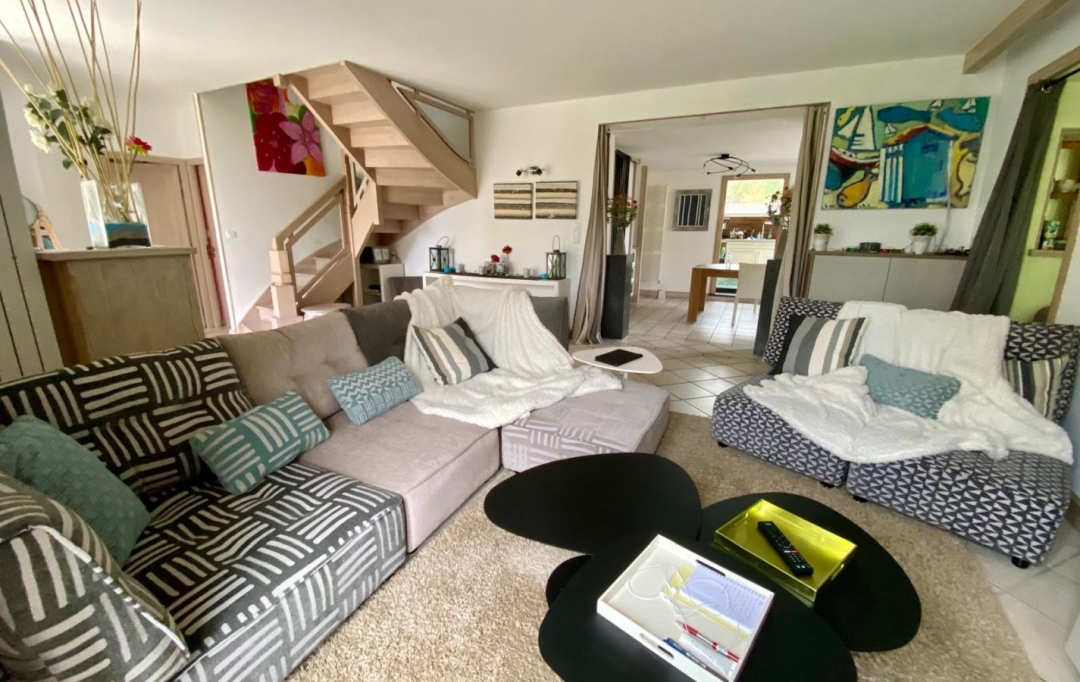 Agence Coté Immo : Maison / Villa | LANNION (22300) | 174 m2 | 465 000 € 