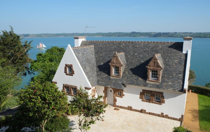 Agence Coté Immo : Maison / Villa | PERROS-GUIREC (22700) | 160 m2 | 1 800 € 