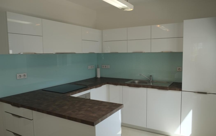 Agence Coté Immo : Maison / Villa | PERROS-GUIREC (22700) | 160 m2 | 1 800 € 