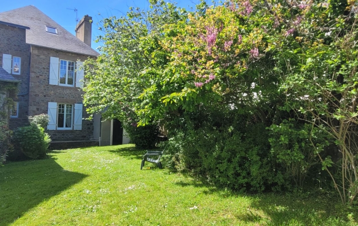 Maison   PERROS-GUIREC  145 m2 607 700 € 