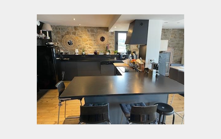 Agence Coté Immo : Maison / Villa | PLEUMEUR-BODOU (22560) | 210 m2 | 927 000 € 